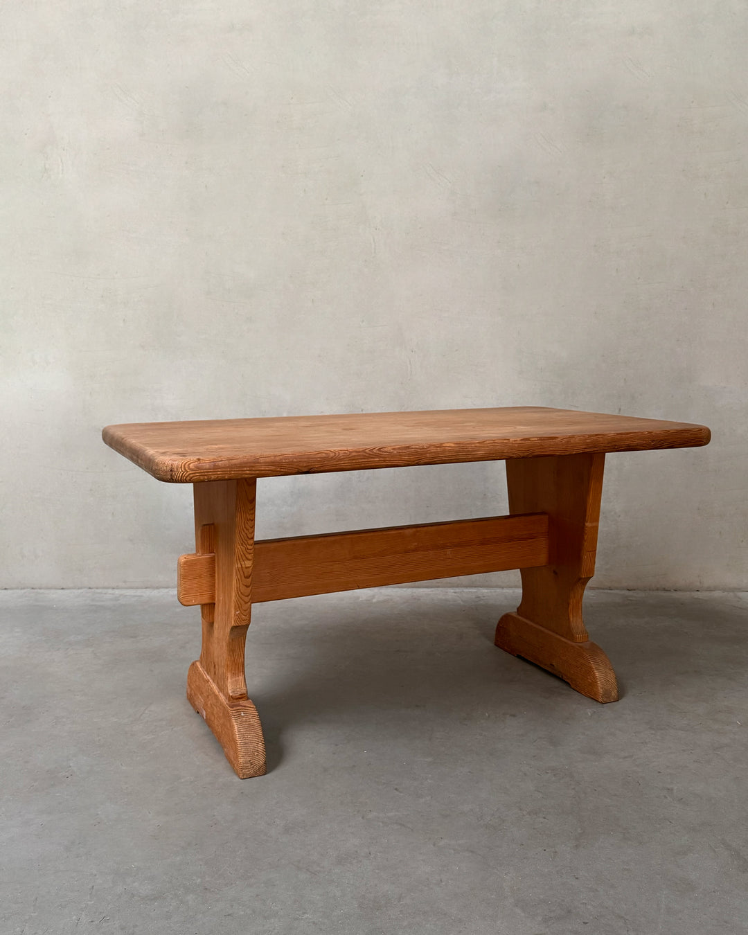 Aby Möbelfabrik table, vintage design piece, in AM Designs showroom, Antwerpen
