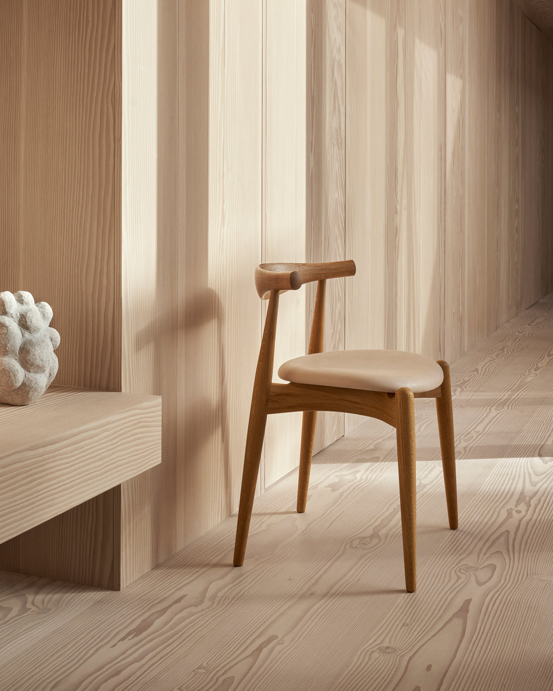 Wegner CH20 Elbow chair, in AM Designs showroom, Antwerpen