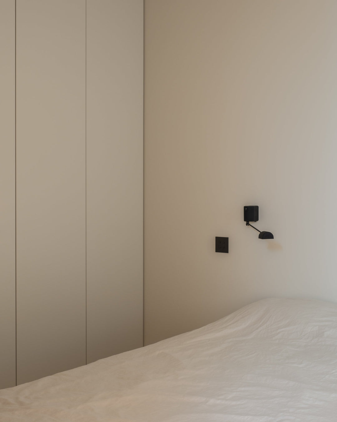 Daphine Parete 35 LED, in AM Designs showroom, Antwerpen