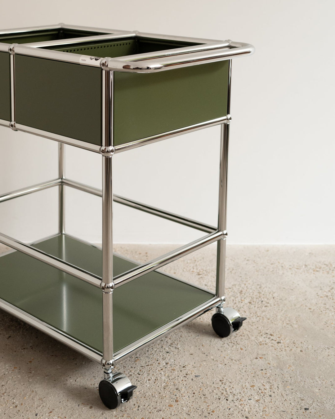 USM Haller Bar Trolley