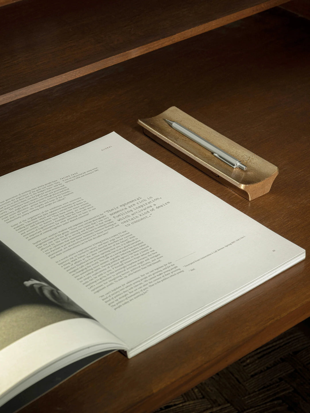 Arc Pen Tray